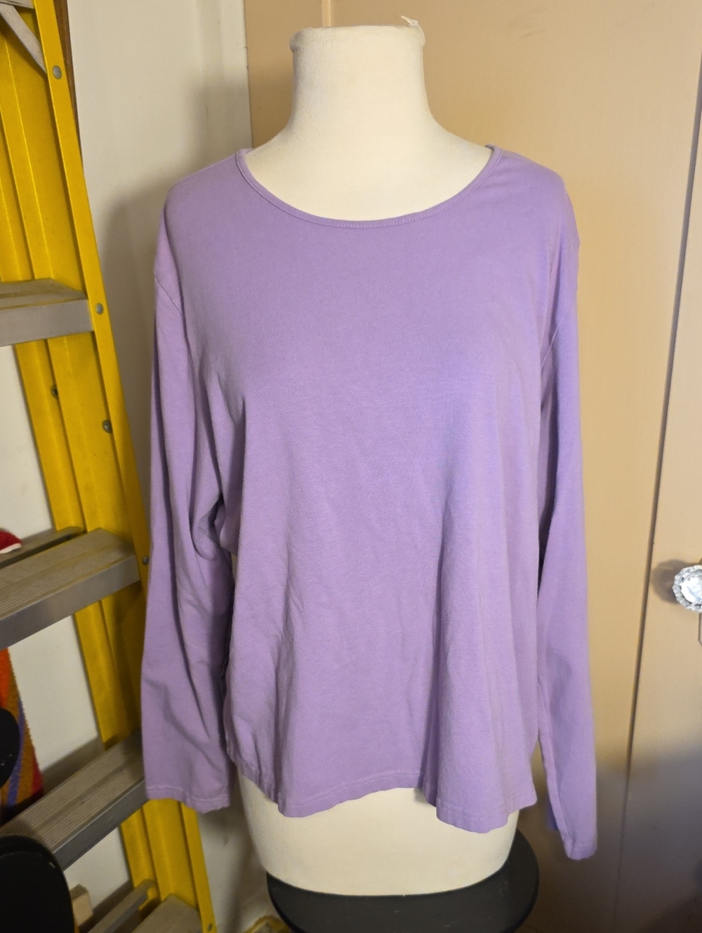 Classic Lilac Long-Sleeve Crewneck Top